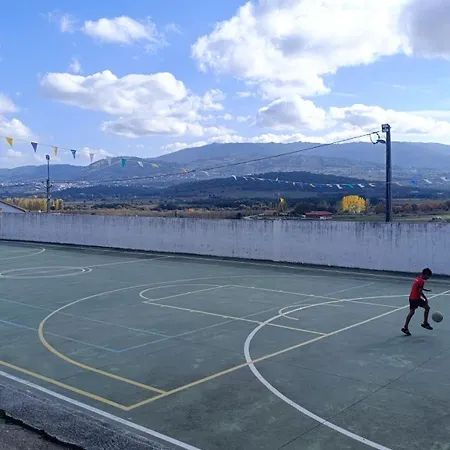 Dağ evi Orion Telhado Fundão