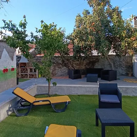 Orion Telhado شاليه *