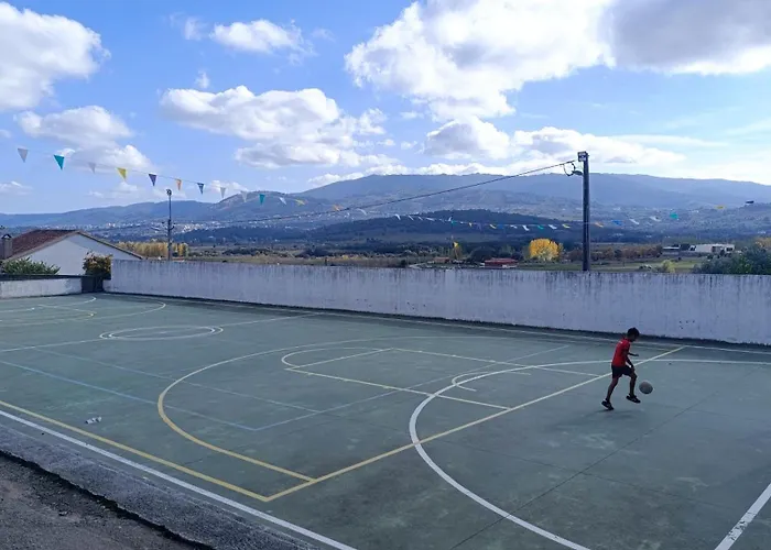 シャレー Orion Telhado Fundão