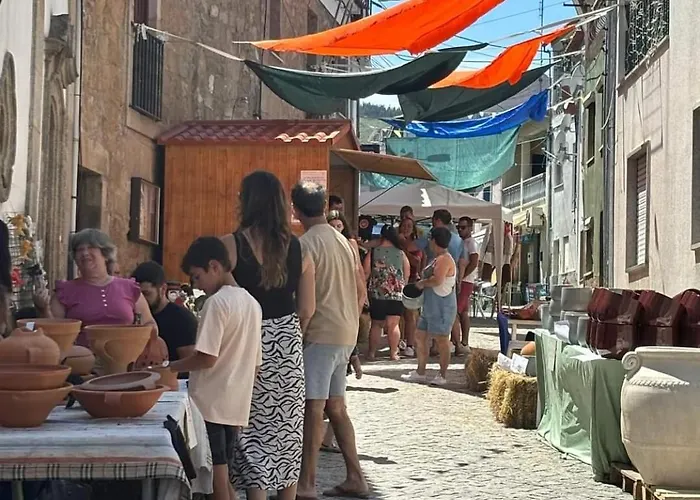 シャレー Orion Telhado Fundão